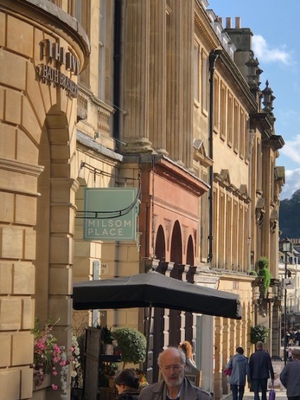 PC 164 4 Milsom Street